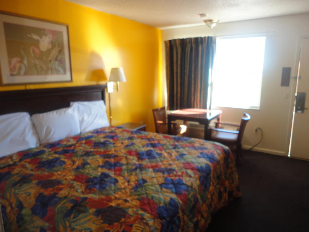 Fairway Inn Bluffton Екстериор снимка